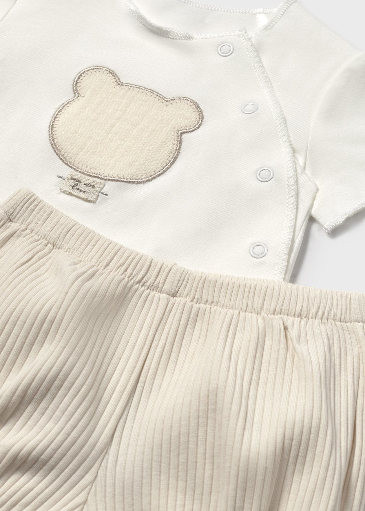 Conjunto pantalón corto y camiseta osito recién nacida