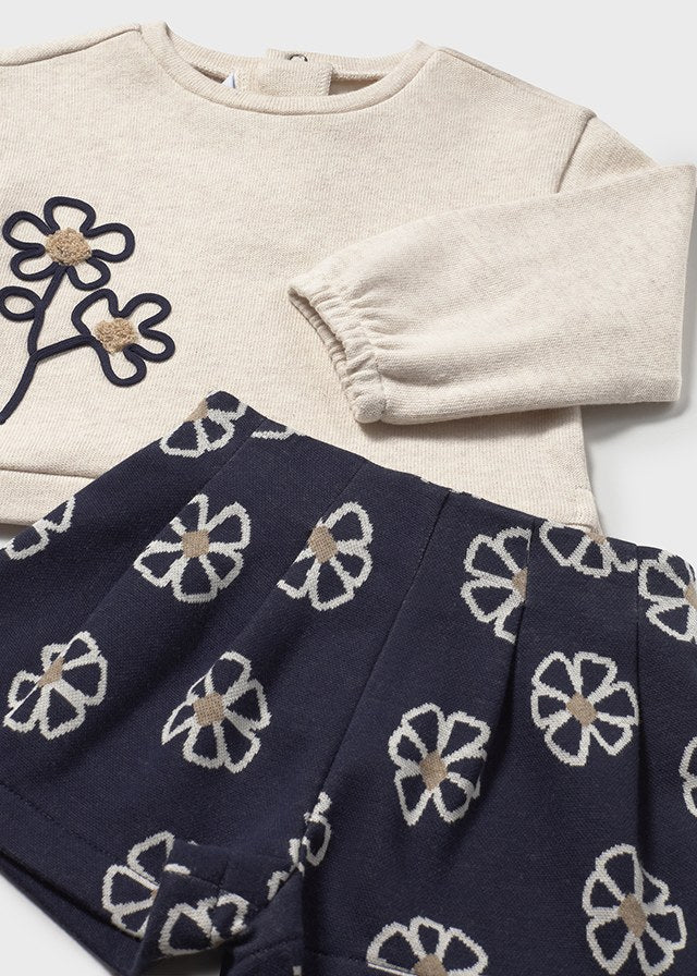 Conjunto pantalón corto flores bebé