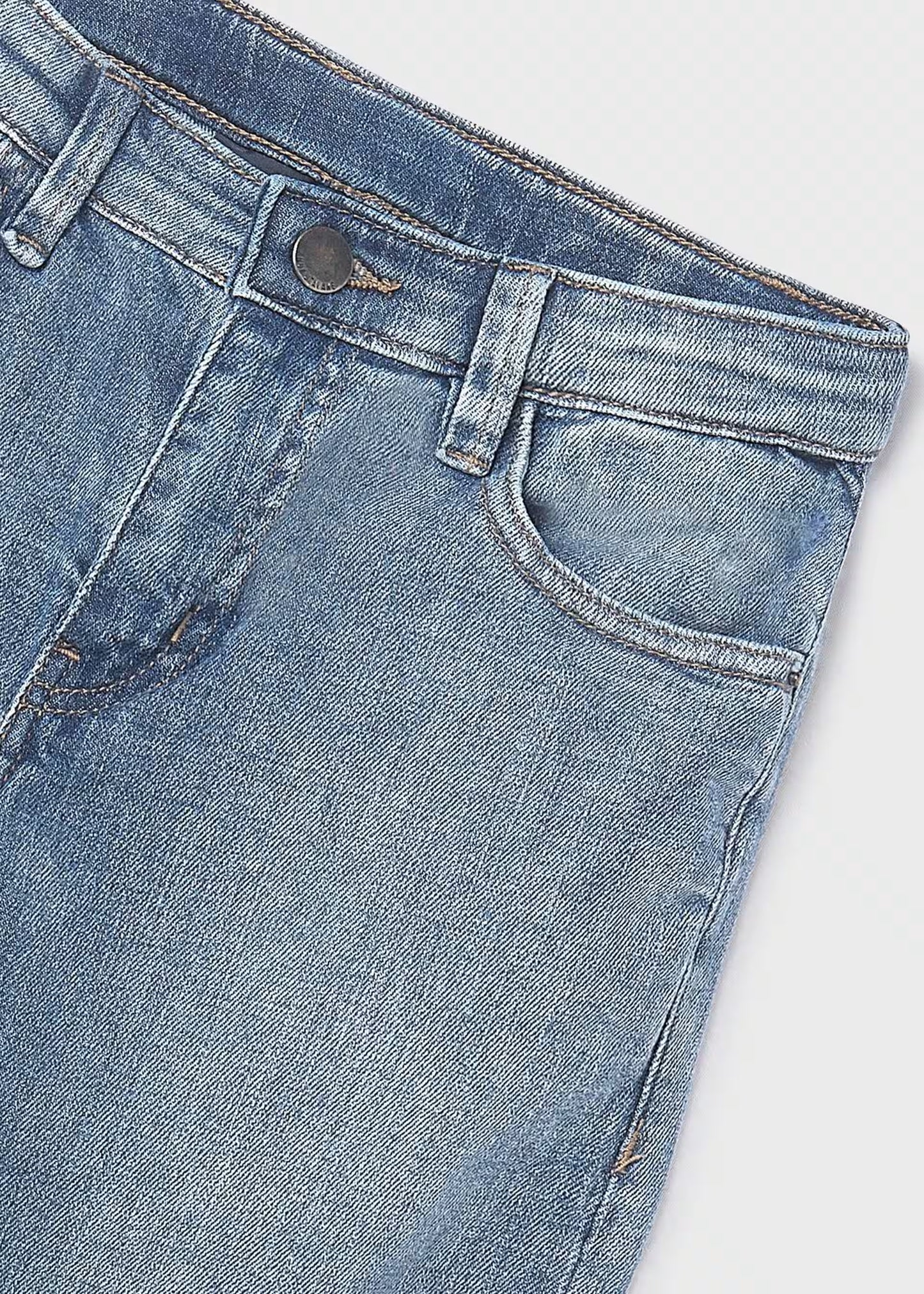 Pantalón vaquero regular fit básico chico