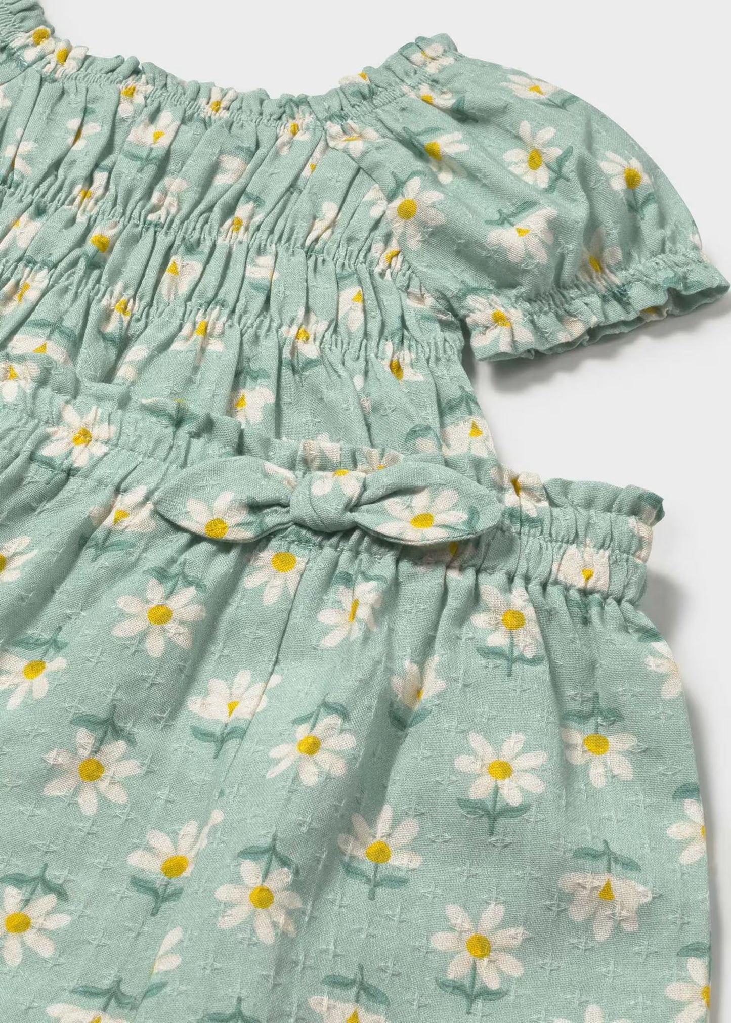 Conjunto pantalón y blusa estampada bebé
