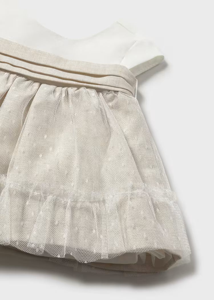Vestido con cubrepañal ceremonia recién nacida