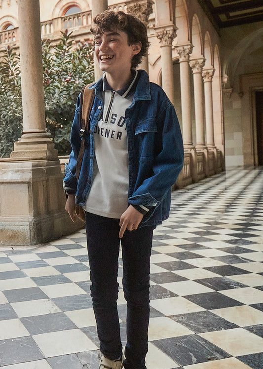 Pantalón vaquero básico entallado unisex