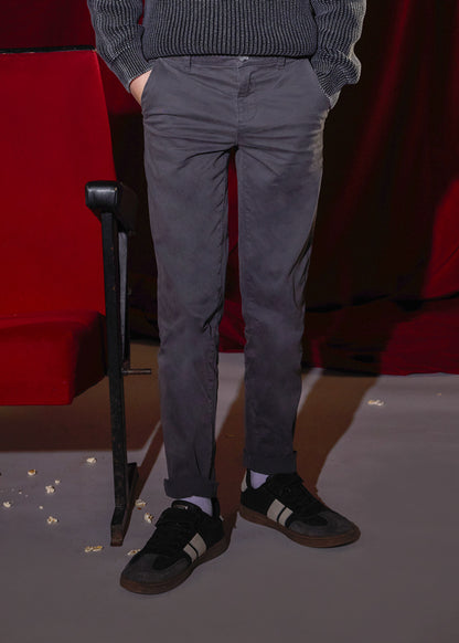 Pantalón chino básico chico