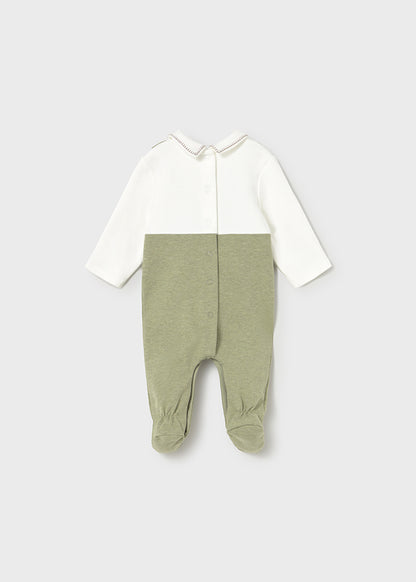 Pelele peto con cuello recién nacido