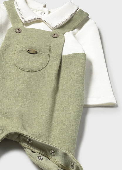 Pelele peto con cuello recién nacido