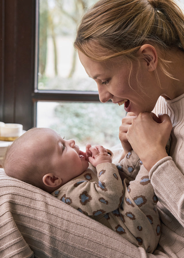 Conjunto pantalón tricot