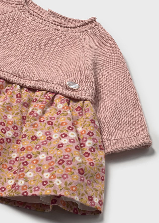 Vestido tricot y plana