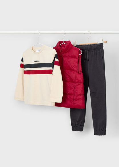 Conjunto punto con chaleco