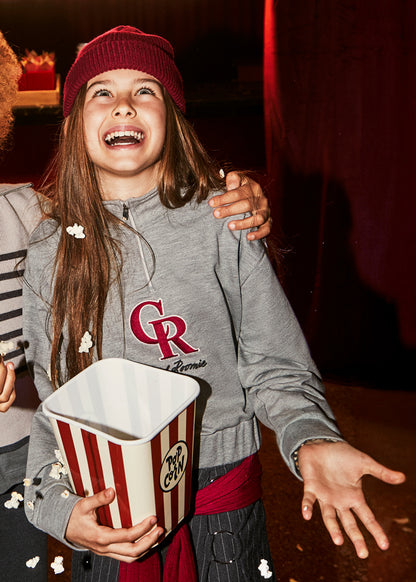 Sudadera letras relieve chica