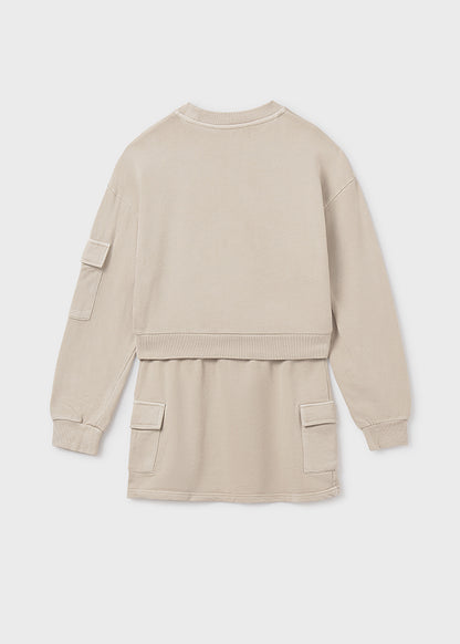 Conjunto falda cargo y sudadera chica