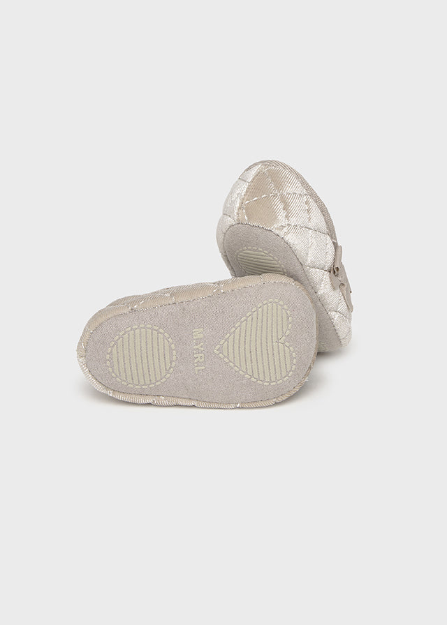 Merceditas terciopelo recién nacida