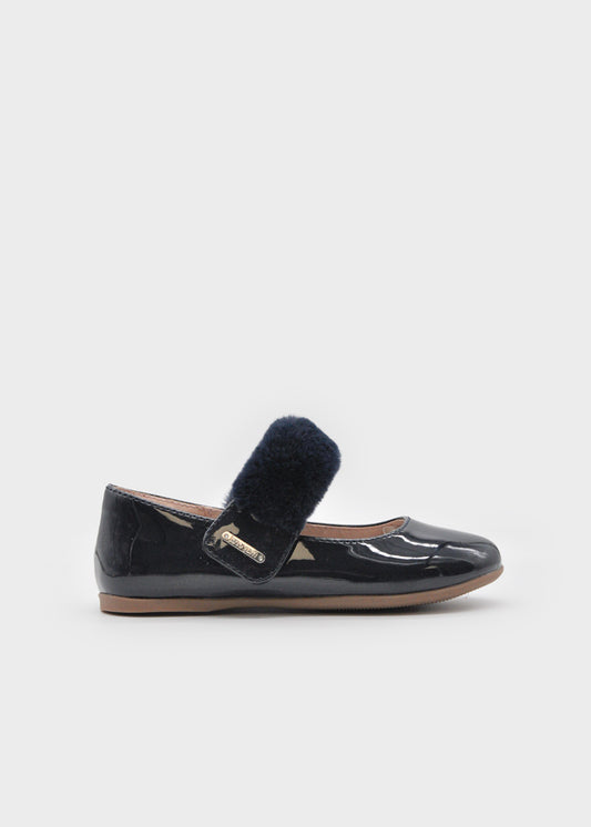 Mercedita charol pelo niña