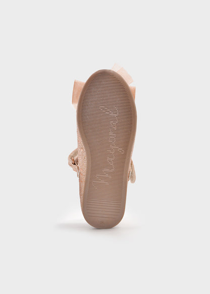 Mercedita purpurina lazo niña