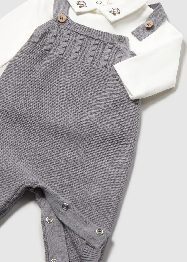 Conjunto 3 piezas peto tricot recién nacido