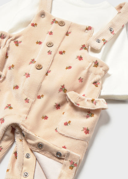 Conjunto peto y camiseta recién nacida