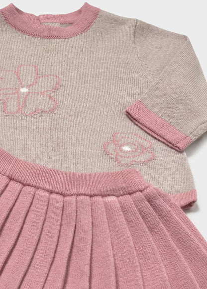 Conjunto falda y jersey recién nacida