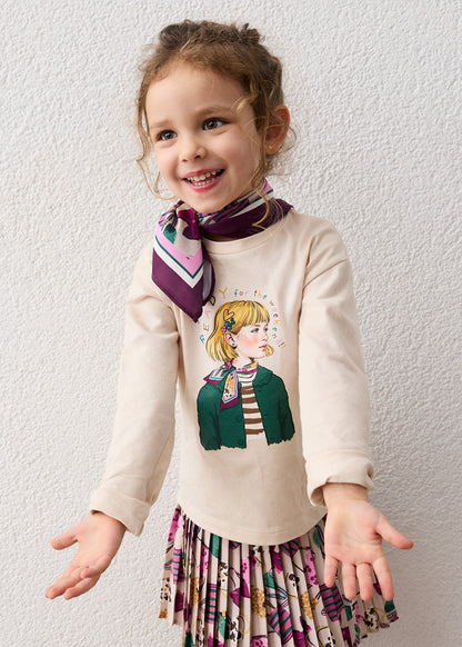 Camiseta con pañuelo niña