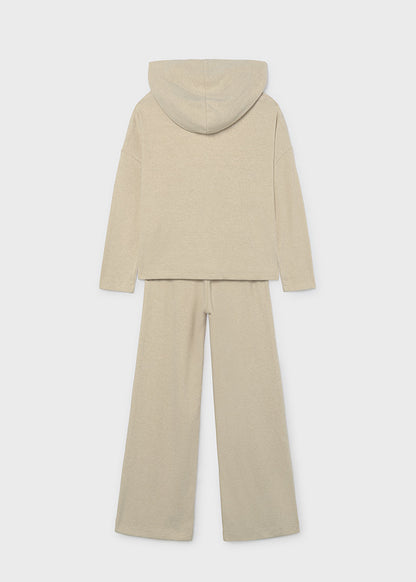 Conjunto pantalón y sudadera capucha chica