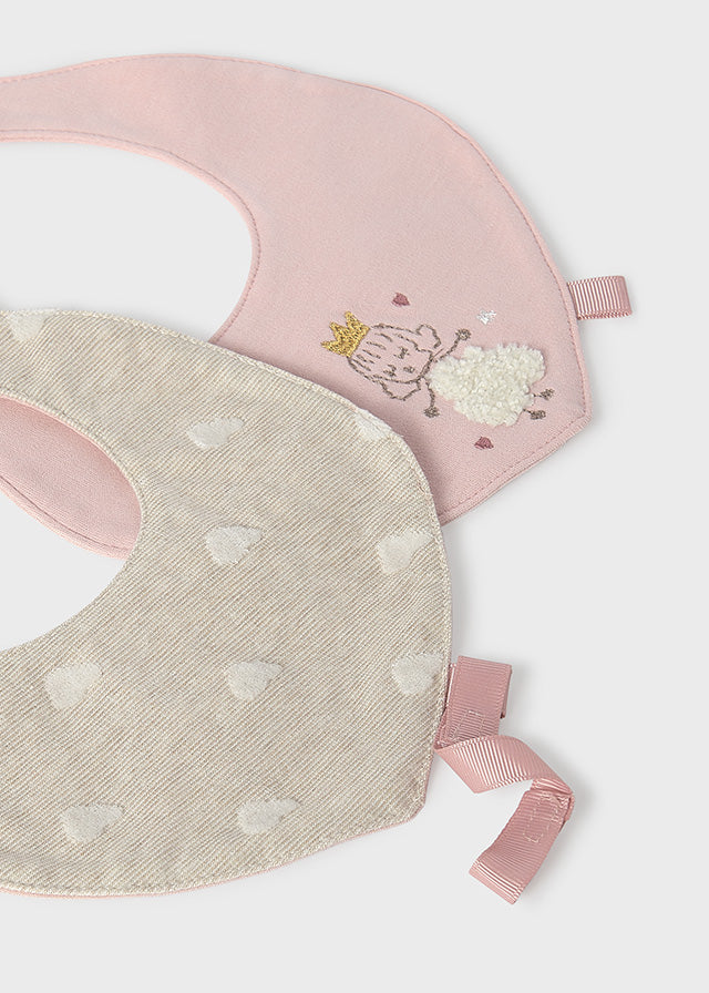 Set 2 baberos impermeables con cinta para chupete bebé Rosa baby – Mayoral, foto 2