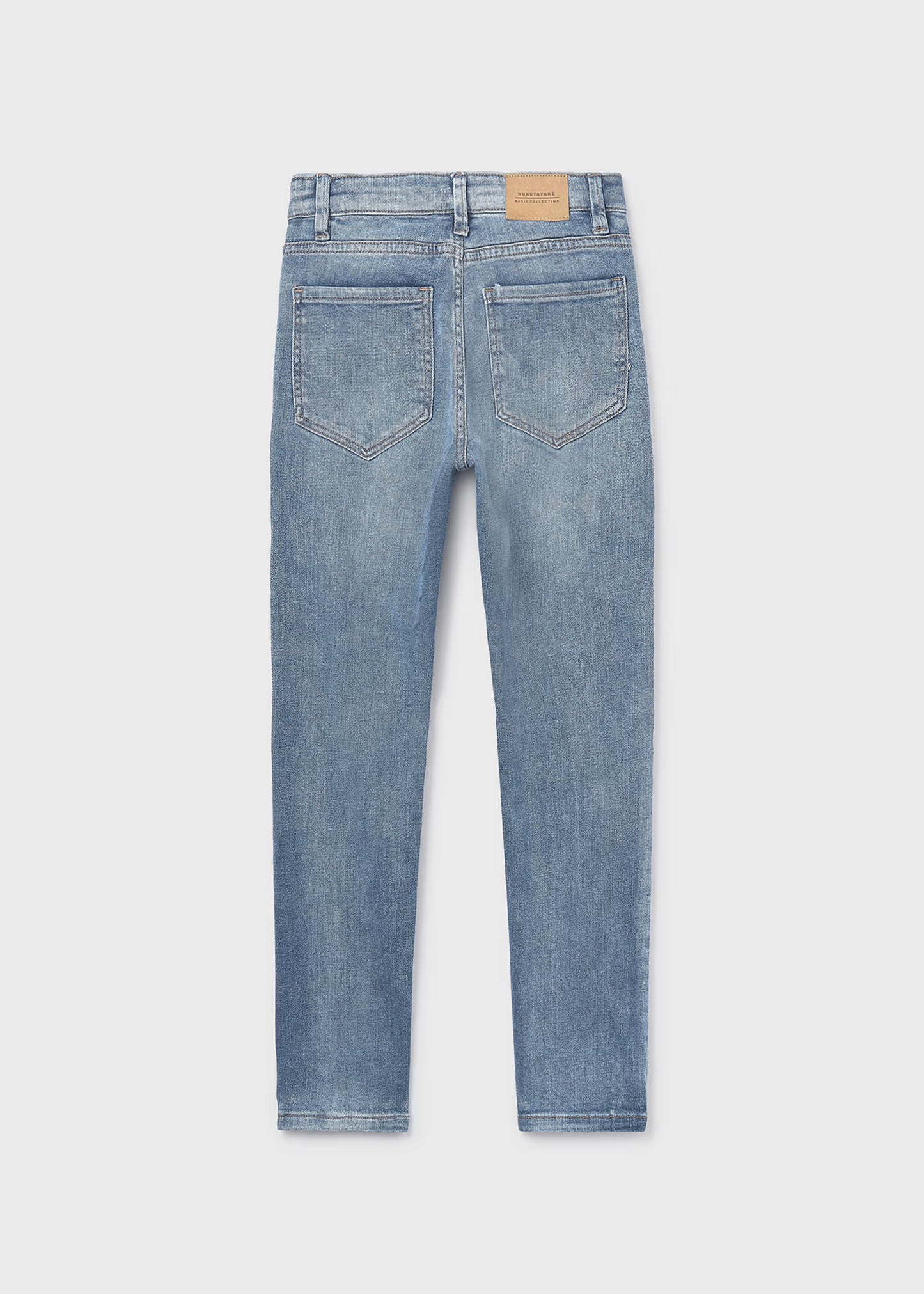 Pantalón vaquero regular fit básico chico