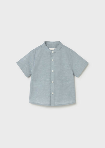 Camisa con lino y cuello mao bebé