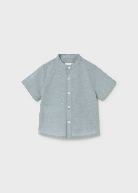 Camisa con lino y cuello mao bebé