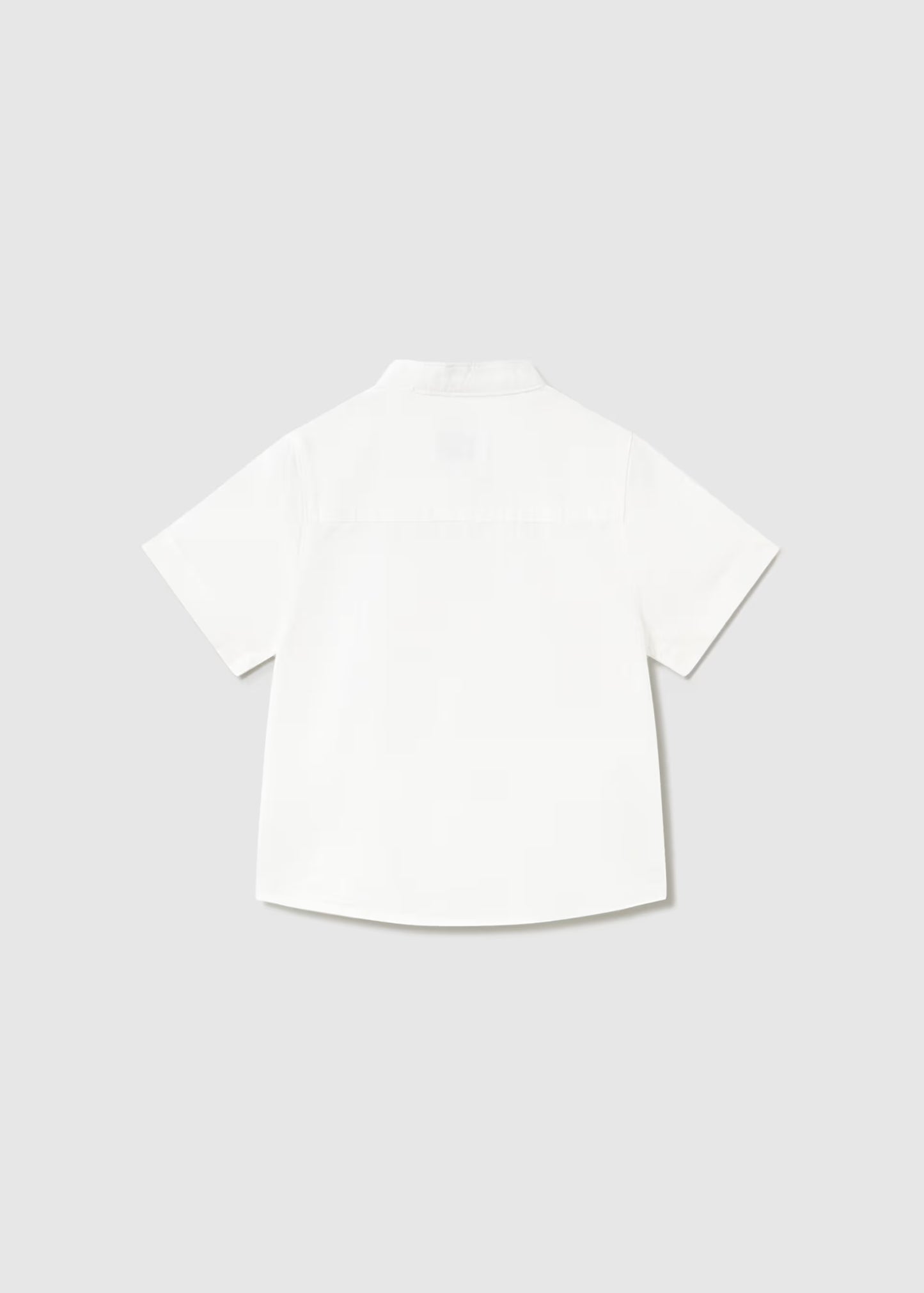 Camisa con lino y cuello mao bebé