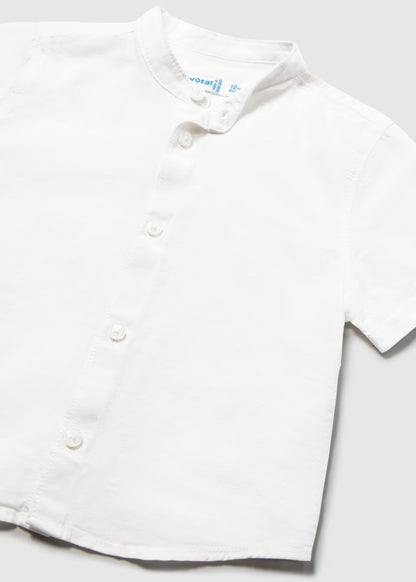 Camisa con lino y cuello mao bebé