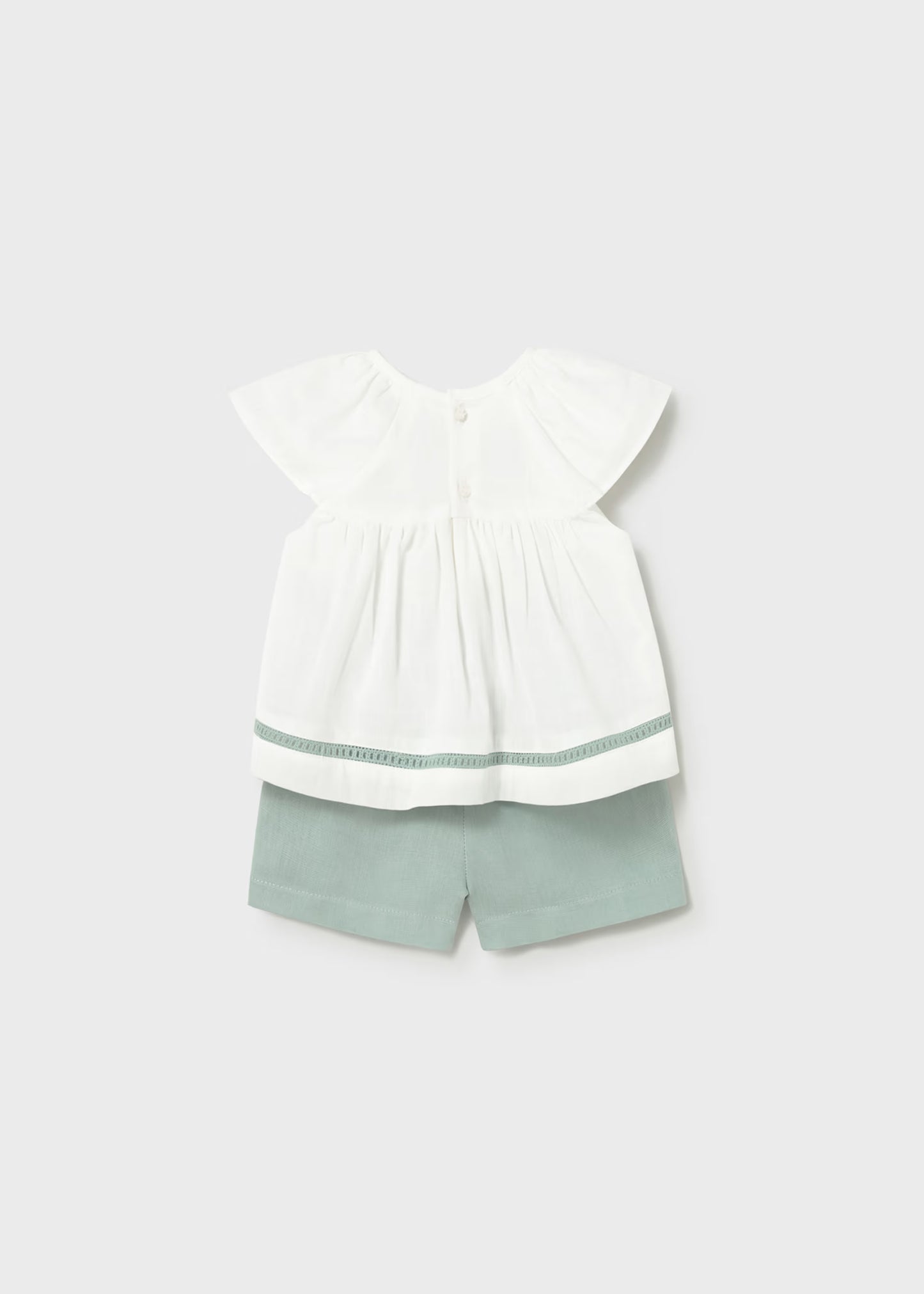 Conjunto pantalón corto y blusa bebé