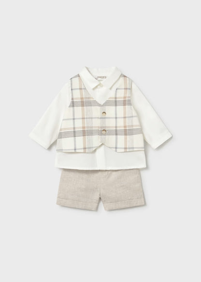 Conjunto pantalón corto y camisa con chaleco recién nacido
