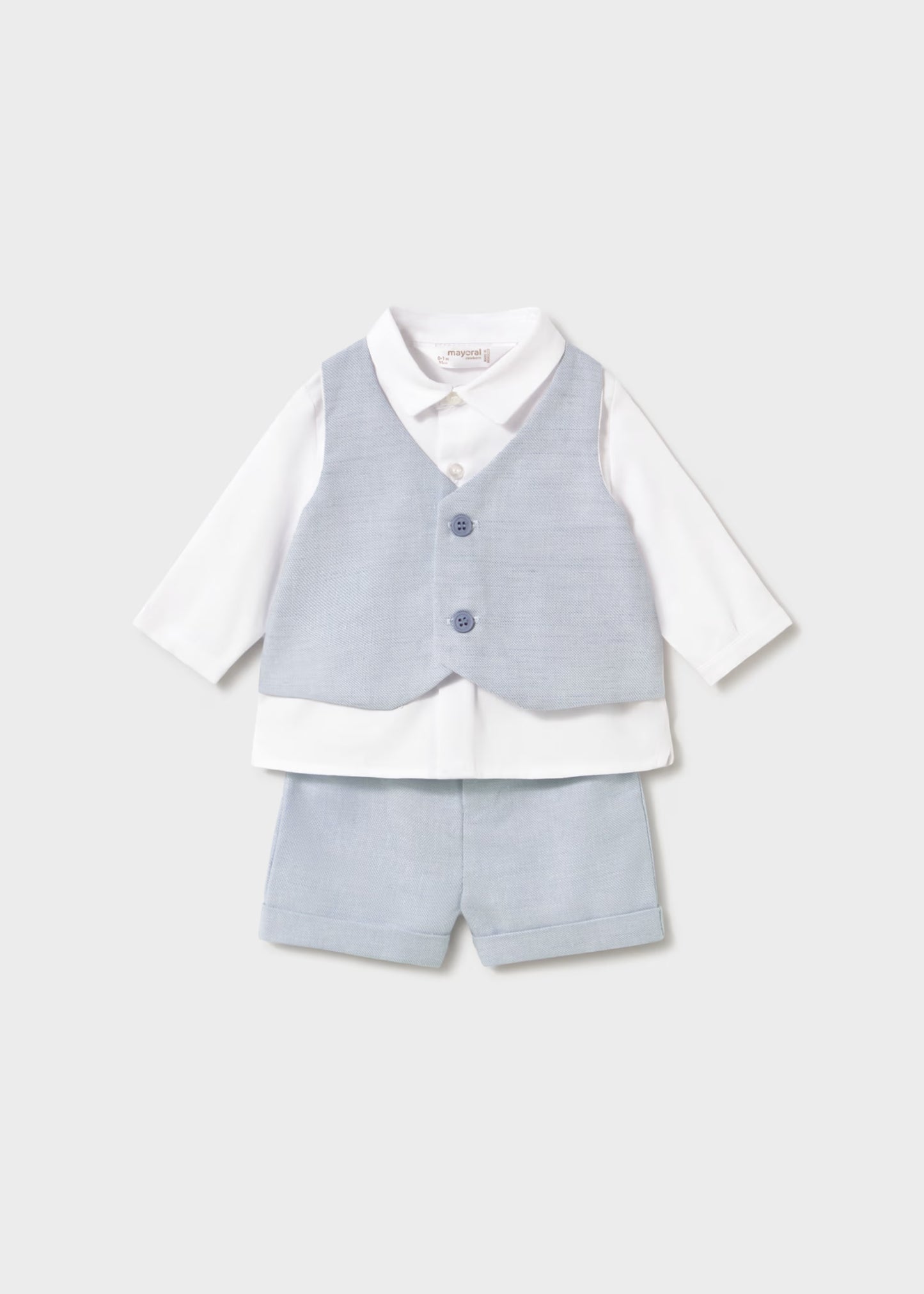 Conjunto pantalón corto y camisa con chaleco recién nacido