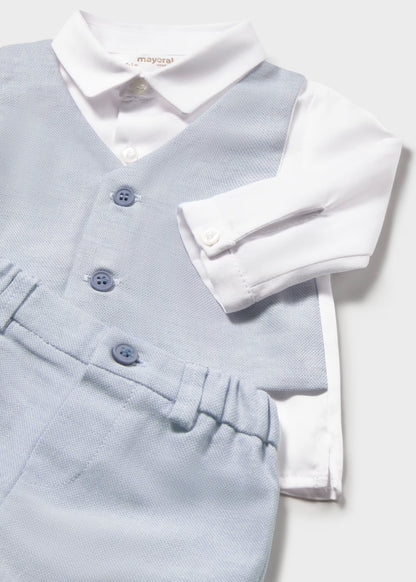 Conjunto pantalón corto y camisa con chaleco recién nacido