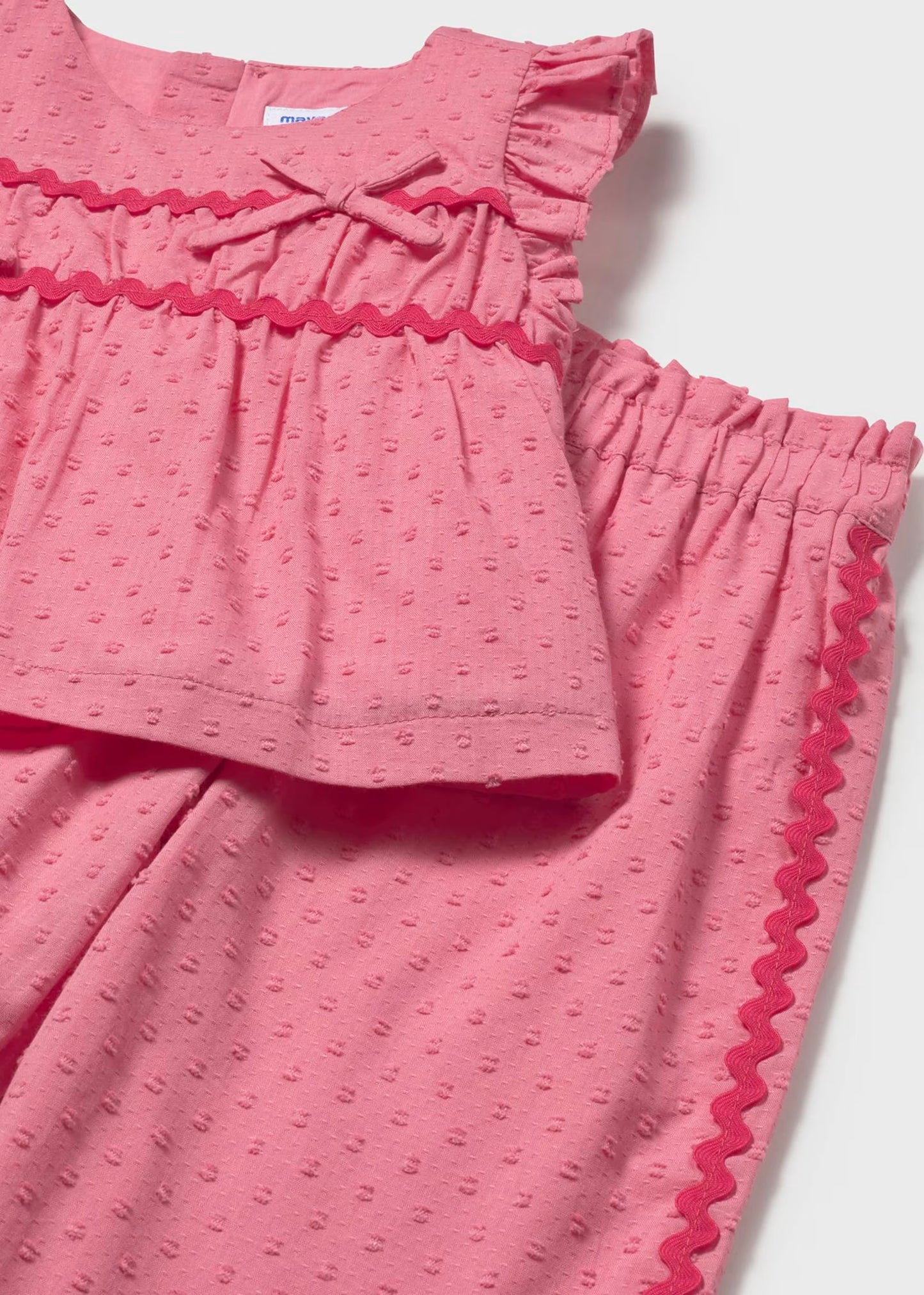 Conjunto pantalón y blusa volantes bebé