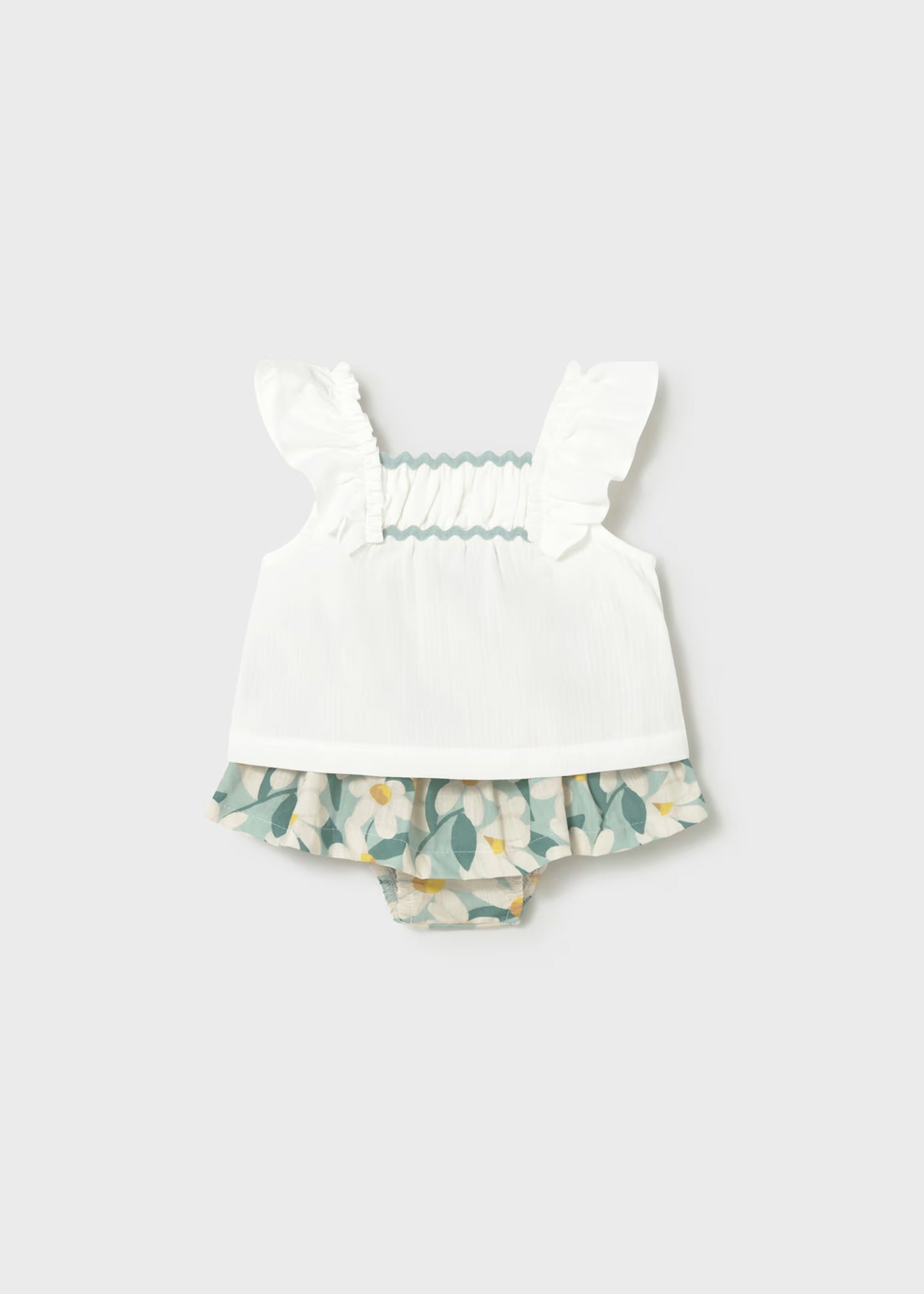 Conjunto falda y blusa bebé