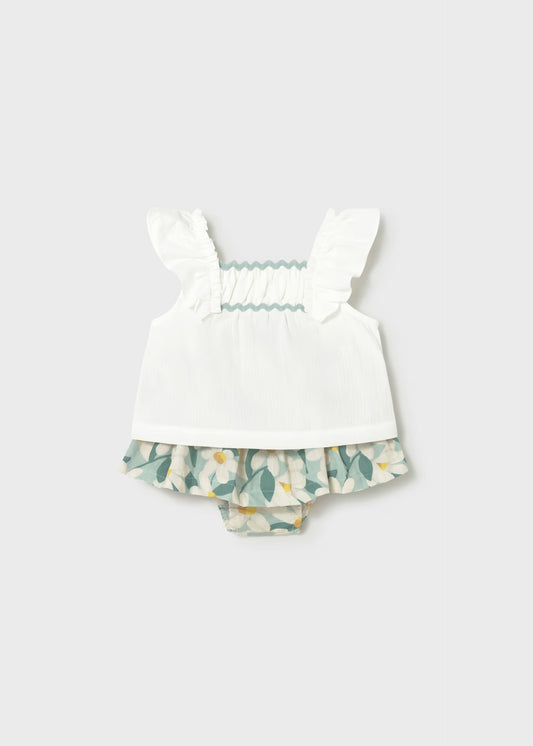 Conjunto falda y blusa bebé
