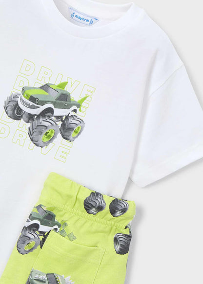 Conjunto bermuda y camiseta estampada niño