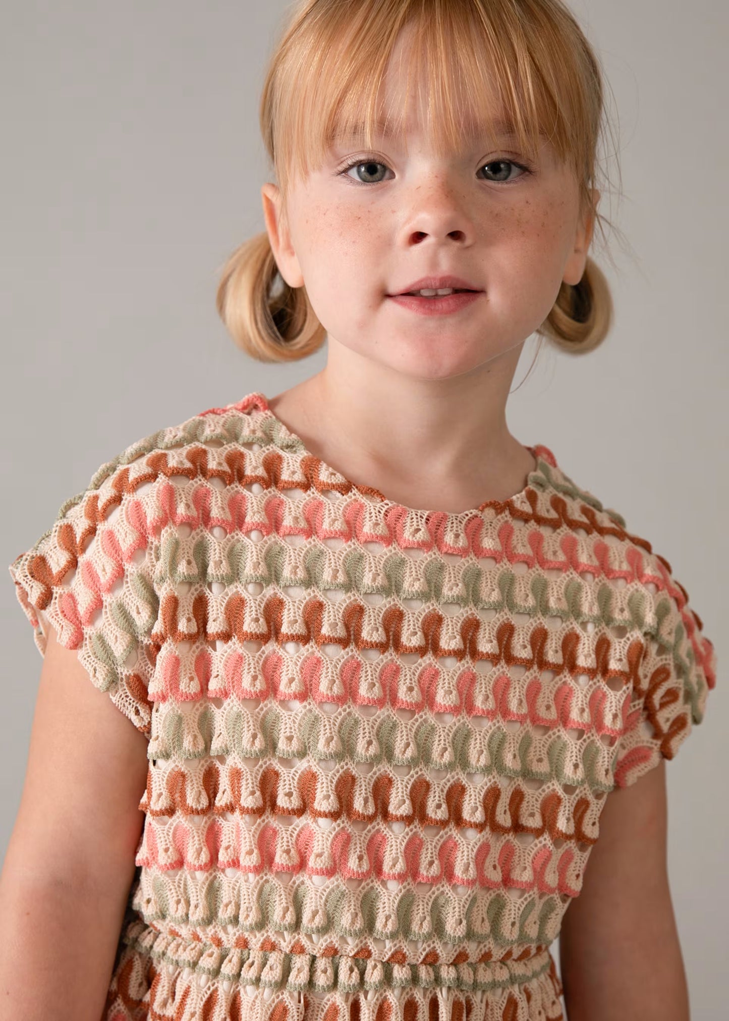 Vestido crochet multicolor niña