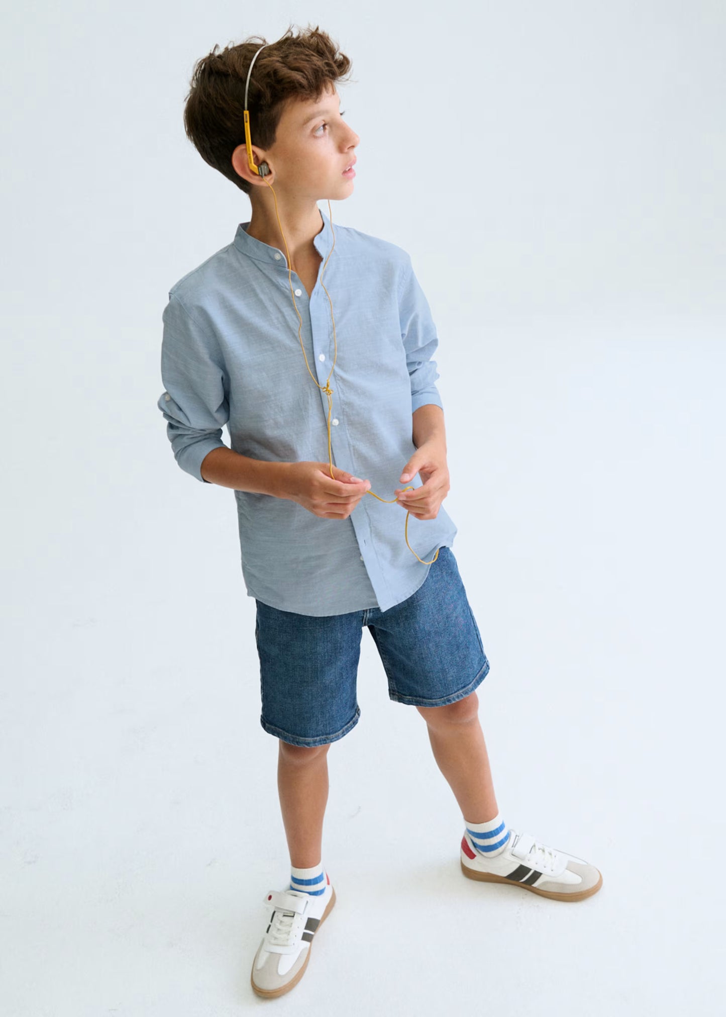Camisa manga larga cuello mao chico