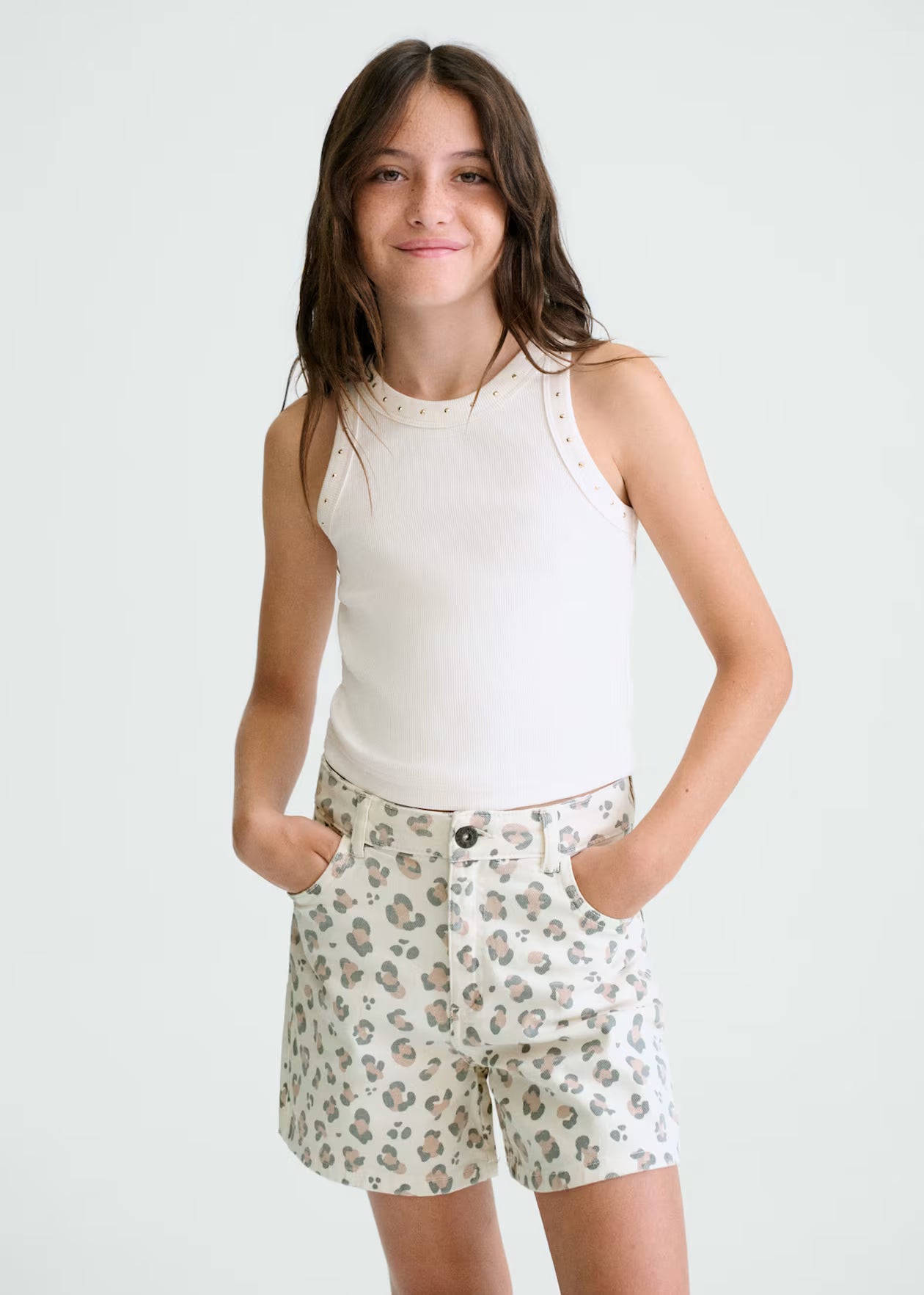 Pantalón corto sarga chica
