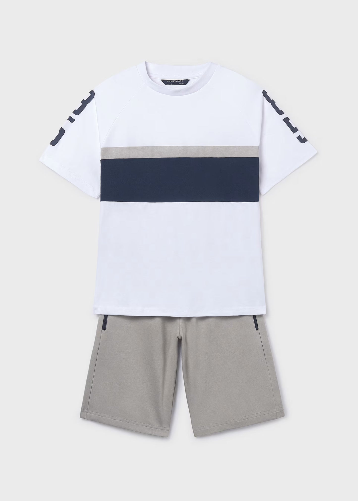Conjunto bermuda y camiseta bloque chico