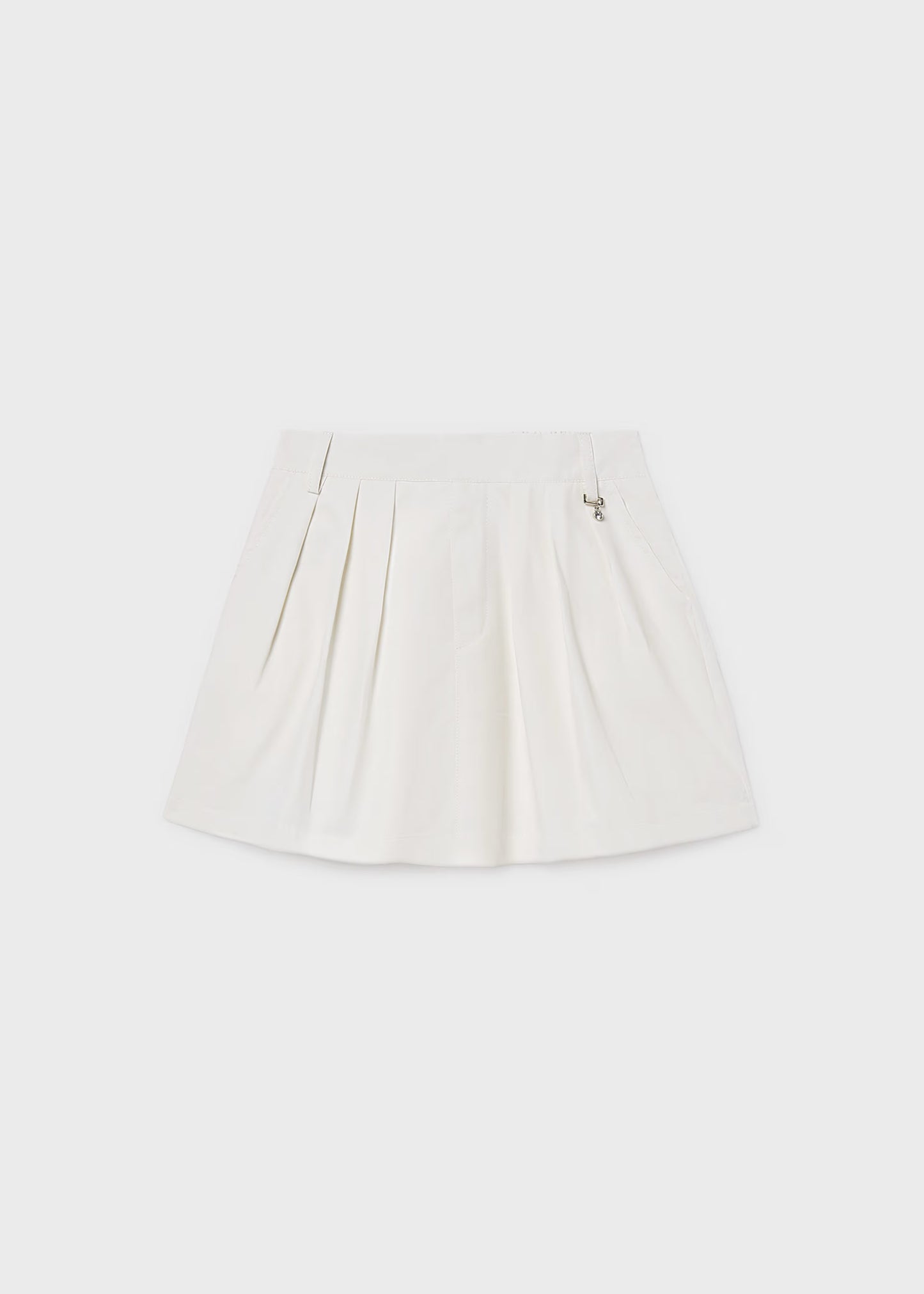 Falda pantalón chica