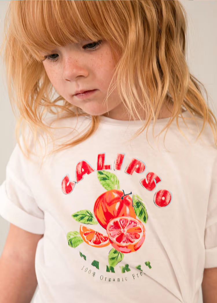 Camiseta hombro caído niña