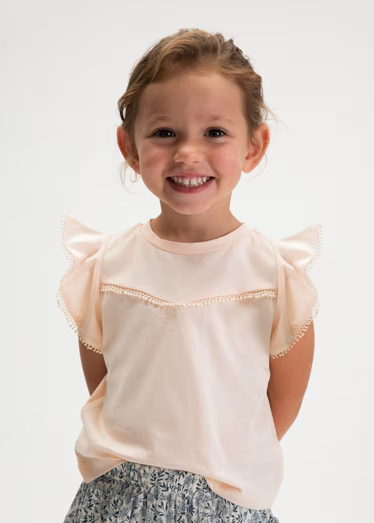 Camiseta volante niña