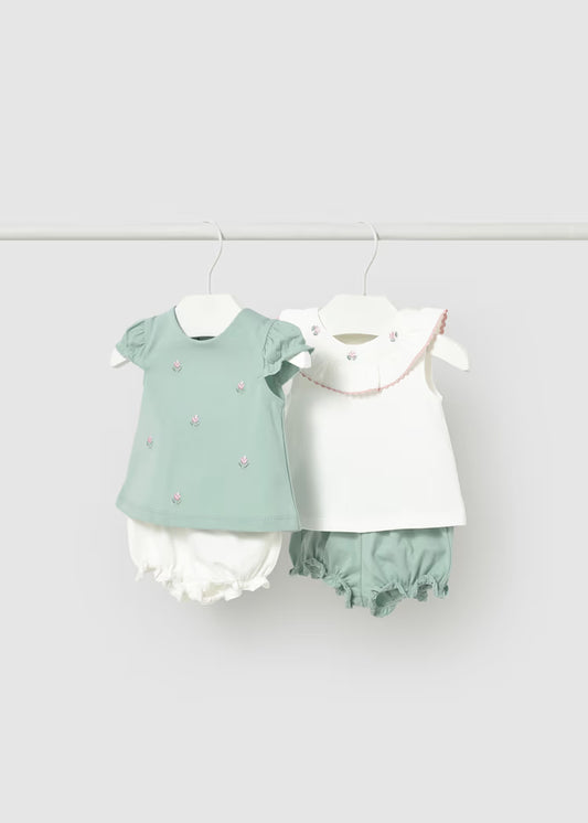 Conjunto 4 piezas cuello volante recién nacida