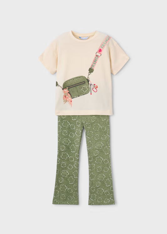 Conjunto legging estampado y camiseta niña