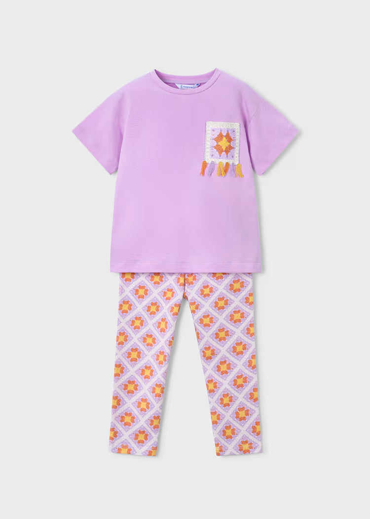 Conjunto legging estampado y camiseta niña