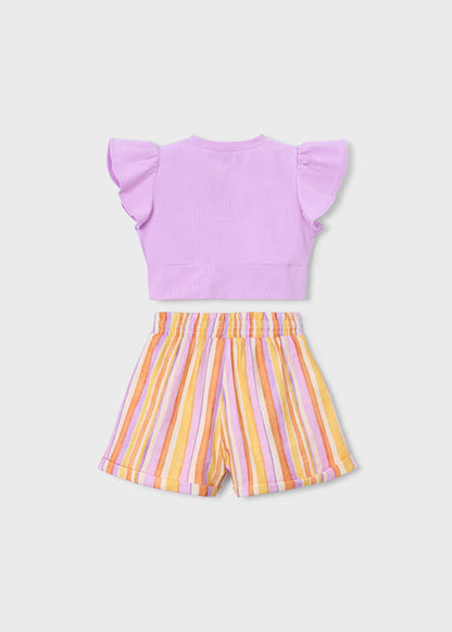 Conjunto pantalón corto de rayas y camiseta niña