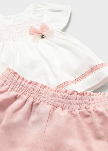 Conjunto pantalón corto y blusa bebé