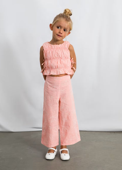 Conjunto pantalón largo y top fruncido para niña