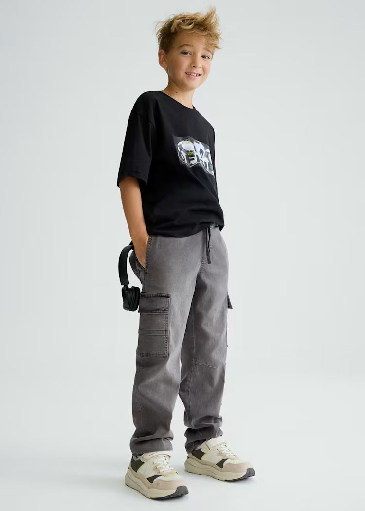 Pantalón vaquero cargo chico